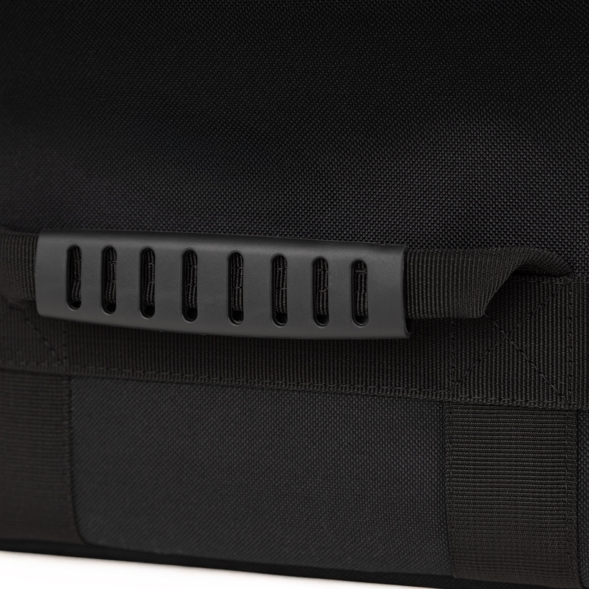 695d1d5b864d5cacc4de098b